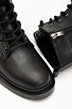 Siyah Bağcıklı Fermuarlı Günlük Kadın Bot