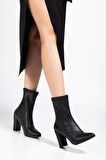 Kadın Siyah Streç Cilt  Sivri Burun Kalın Topuklu Bot
