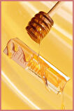 Maybelline New York Lifter Gloss Honey d Nemlendirici Dudak Parlatıcısı - 28 Maple
