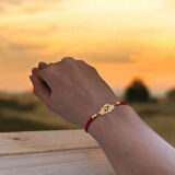 F Harfine Özel İpek Örgülü Bulut Figürlü 14 Ayar Altın Plakalı Hediye Bileklik-364harf-kırmızı