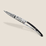 Deejo 37g, Ebony Wood / Pinup Çakı