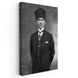 Siyah Kalpaklı Atatürk - Klasik Duruş Kanvas Tablo