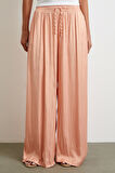 Beli Lastikli Geniş Paça Büzgülü Pantolon Pudra