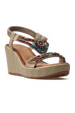 GUJA Kadın Taş Detaylı Dolgu Topuklu Günlük Sandalet 25y 25y155-2 Z