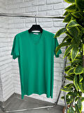 Kadın V Yaka Yırtmaçlı Büyük Beden T-shirt 1199-22