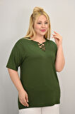 Kadın Büyük Beden Kısa Kollu Yakası Biye Detaylı Bluz 1970-25