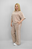 Kadın Büyük Beden Şerit ve Bel Büzgü Detaylı Kısa Kollu Eşofman Takımı 8197-25