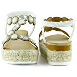 Beyaz Kristal Taşlı Elastik Bantlı Zikzak Örgü Jüt Platform Topuklu Sandalet