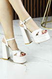 Erkan Saçmacı Whitney İnci Beyaz Önü Arkası Açık Çift Platformlu Bantlı Abiye Gelin Ayakkabısı