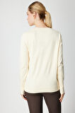 On Kadın Yakası İnci Detaylı Triko Kazak 65379 Krem