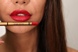 BROOKLIN Dudak Kalemi - Lipliner No: 213 (Scarlet Kırmızı)