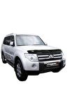 Mitsubishi Pajero Ön Kaput Koruyucu Rüzgarlığı 4 mm Akrilik (abs) Piano Black 2007-2019 Uyumlu