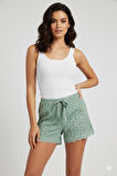 Düz Renk Mini Çiçek Desenli Penye Kadın Ev Şortu Bacak Dantel Detaylı Ev Giyim Yeşil