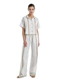 Kadın Kısa Kol Crop Gömlekli Bej Pijama Takımı C4T0N4O06-