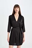 DeFacto Regular Fit Wrap Yaka Saten Yarım Kol Sabahlık-Fall in Love B8856AX24HSBK27