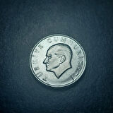 Escoines Koleksiyon 39963679f9355a8aa3 1988 Alüminyum 5Lira Az çıkar ÇİL eski madeni para