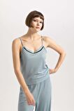DeFacto Regular Fit Askılı Casual Pijama Üstü-Fall in Love B6560AX23AUGN1200