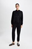 DeFacto Relax Fit Kapüşonlu Kanguru Cepli Kalın Basic Düz Siyah Sweatshirt W1240AZ24WNBK81