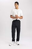 DeFactoFit Jogger Eşofman Altı Standart Fit Dokuma Çift Cepli B4777AX24SPBK81