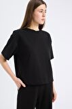 DeFacto Relax Fit Bisiklet Yaka Basic Düz Kısa Kollu Siyah Tişört C7630AX25SPBK81