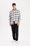 DeFacto Regular Fit Polo Yaka Kareli Flanel Uzun Kollu Gömlek D5835AX24AUER98