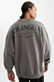 DeFactoFit NBA Los Angeles Lakers Oversize Geniş Kalıp Bisiklet Yaka Sırt Baskılı Kalın Sweatshirt C9254AX24AUGR211