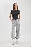 DeFacto Jogger Fit Yüksek Bel Bilek Boy Jean Yıkamalı Pantolon C1319AX24SPNM55