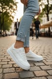 Enoch Kadın Spor Ayakkabı Delikli Detaylı Ve Hafif Comfort Düz Tabanlı Günlük Sneaker