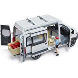 Bruder Mercedes Benz Sprinter Kamp Aracı ve Sürücüsü 02672 Lisanslı Ürün