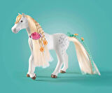Playmobil Horses Of Waterfall 71354 Isabella & Lioness Yıkama Alanlı, Kapsamlı At Bakımı, Geniş Binicilik ve Birlikte Selfieler, 5 Yaşından Büyük Çocuklar İçin Sürdürülebilir Oyuncak