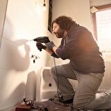 Bosch UniversalImpact 700 Darbeli Matkap + 15 PARÇA SET