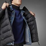 adidas ITAVİC 3-STRİPES MİDWEİGHT KAPÜŞONLU MONT GT1674