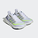 adidas ULTRABOOST LIGHT W Beyaz Kadın Spor Ayakkabı IE1775