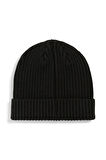 ESSENTIALS PATCH Mid Crown Beanie Unisex Bere