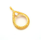 Tam Altın Çerçeveli Kolye​ Ucu Altın Kaplama İşlemeli TGR-592