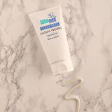 Sebamed Clear Face Hassas Ciltler için Yüz Temizleyici Peeling 150 ml