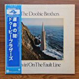 The Doobie Brothers – Livin' On The Fault Line