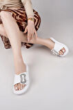 Nesil Shoes Dvm 033 Beyaz Masaj Tabanlı Tokalı Kadın Terlik