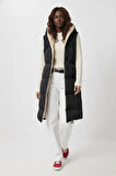 Kadın Kapüşonlu Cepli Çift Taraflı Krem-Siyah  Yelek