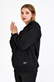 Kadın Siyah Kapüşonlu Basic Örme Sweatshirt 