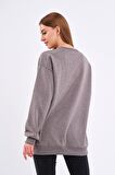 Kahve Kadın Pamuklu Oversize Basic Bisiklet Yaka Sweatshirt