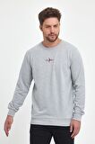 Gri Erkek Supermagic Göğüs Baskılı Basic Sweatshirt