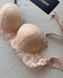 Jasmine Askıları Parlak Taşlı Hafif Destekli Dantelli Soft Cup İthal Sütyen (B-C Cup)