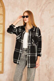 Kadın Kaşe Ekose Desenli Rahat Kalıp Uzun Cepli Spor Oduncu Gömlek Siyah 3539210