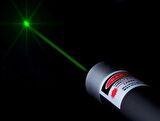 Yeşil Lazer Pointer 100 mW 15 Km Etkili (5 Başlıklı)  GO50608963740