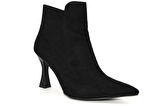 Beyaz (Oc Shoes) Pena Sivri Burunlu Kadın  İnce Topuklu Kısa Bot SİYAH