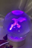 3D Led Işık Cam Küre Çok Işıklı Ahşap Kartal Kara Kartal Büyük Boy 8cm