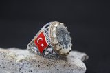 Türk Bayrak İşlemeli Mineli 925 Ayar Erkek Gümüş Yüzük