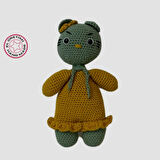 Uretti - Birsen 2552 - El Yapımı Amigurumi Sarı Elbiseli Yeşil Kedi - 21 cm