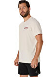 Asics 2031E659-201 ASICS CHEST LOGO SS TE Bej Yuvarlak Yaka Normal Baskılı Erkek T-Shirt